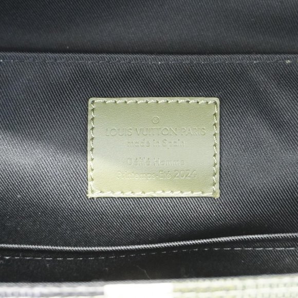 Louis Vuitton Handbag Damouflage LV Trail M24449 Green Men's - Picture 5 of 10